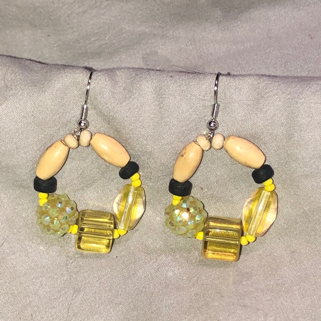 Yellow Stone & Bamboo Beaded Dangle Earrings New